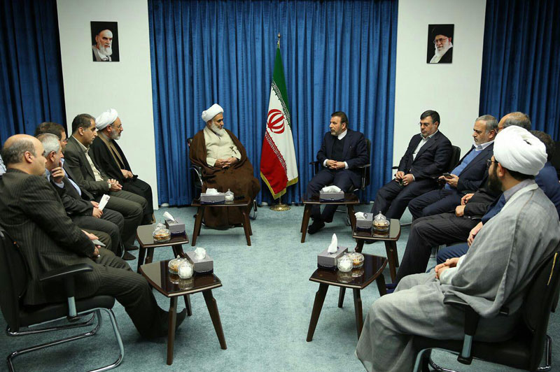 وزیر ارتباطات و فناوری با نماینده ولی فقیه دراستان دیدار کرد