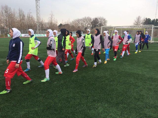 همگروه های بانوان فوتبالیست مشخص شدند همگروه های بانوان فوتبالیست مشخص شدند