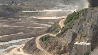 آبگیری سد گلورد در مازندران با حضور وزیر نیرو