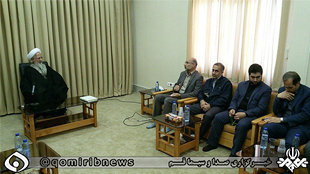 اعضای شورای شهر با جوادی آملی کردند