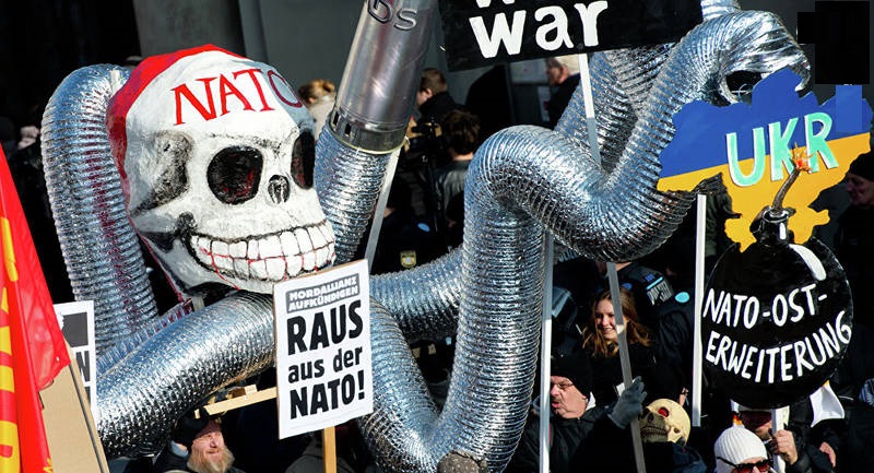 ناتو؛ سازمانی که طراح اخبار جعلی روز اروپاست + تصاویر ناتو؛ سازمانی که طراح اخبار جعلی روز اروپاست + تصاویر