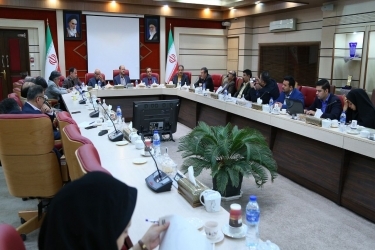 فرهنگ و هنر ، سرمایه های اصلی حفظ هویت ایرانی است