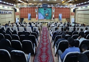 برگزاری محفل انس با قرآن کریم در قزوین برگزاری محفل انس با قرآن کریم در قزوین