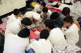 پایان اعتکاف جوانان مشهدی امشب در حرم رضوی