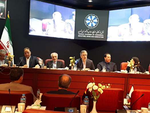 نگرانی از افزایش تقاضا برای صدور و تمدید کارت بازرگانی