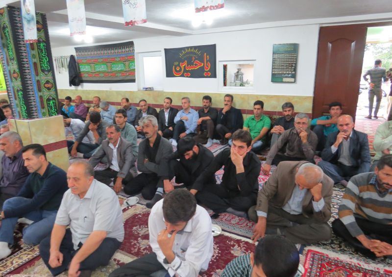 بازخوانی یادو خاطره شهدا در شهرستان های مختلف گیلان بازخوانی یادو خاطره شهدا در شهرستان های مختلف گیلان