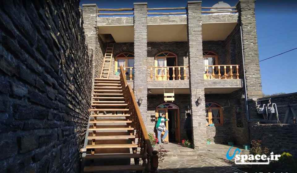 اشتغال پایدار روستایی با توسعه اقامتگاههای بوم گردی