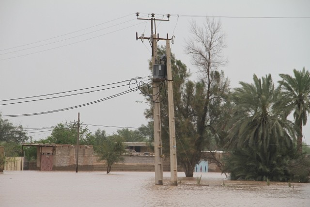 خسارت سیل مساجد و حسینه ها در شوش