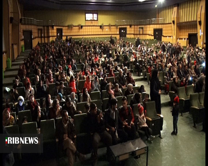 برگزاری جشن بزرگ میلاد کوثر و روز مادر در مهاباد برگزاری جشن بزرگ میلاد کوثر و روز مادر در مهاباد