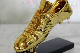 ایموبیله در صدر فهرست کفش طلای اروپا ایموبیله در صدر فهرست کفش طلای اروپا