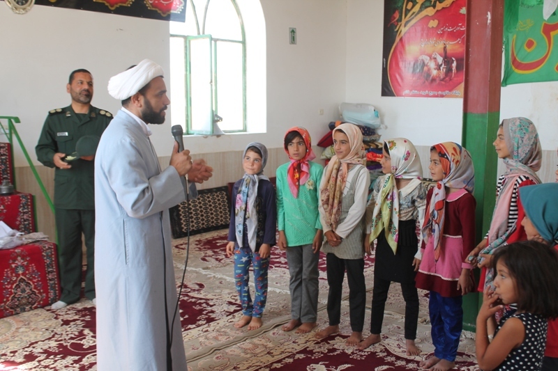 پایان اردوی گروه های جهادی در بخش انابد پایان اردوی گروه های جهادی در بخش انابد