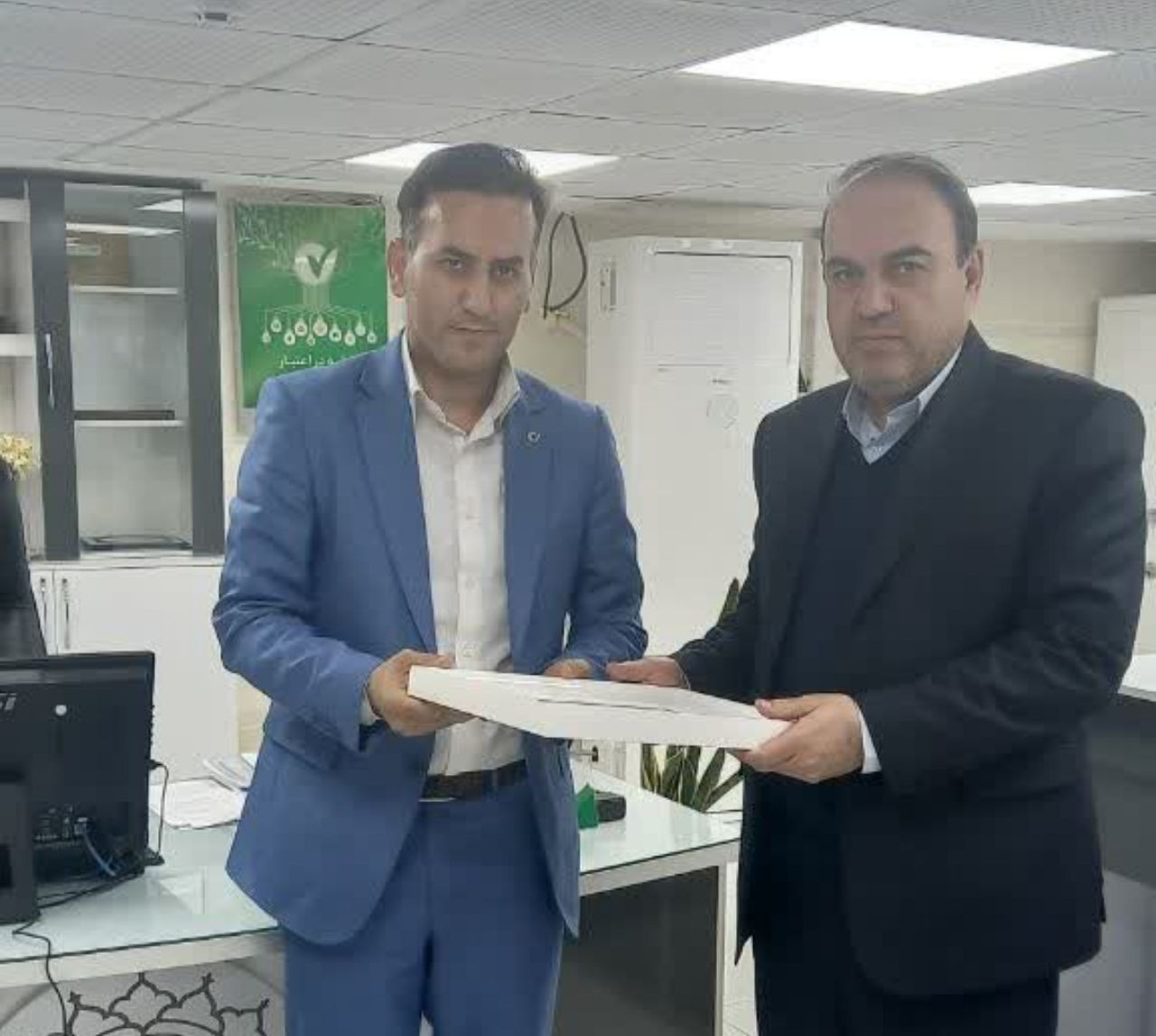 اعطای ۷۰۰ فقره تسهیلات به فرهنگیان فارس