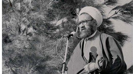 جمهوری اسلامی و پاسخ به پرسشی در مورد «حاکمیت روحانیت بر مردم»