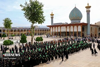 آئین تعویض پرچم در سالروز بزرگداشت حضرت احمد بن الکاظم شاهچراغ (ع)