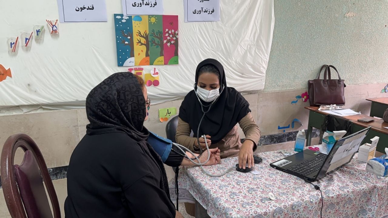 معاینه رایگان هزار و ۵۰۰ بیمار در گیلان