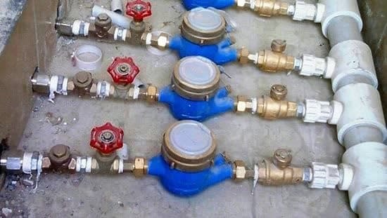 تعویض نزدیک به ۲ هزار فقره کنتور آب خراب مشترکین در شهرستان خوی تعویض نزدیک به ۲ هزار فقره کنتور آب خراب مشترکین در شهرستان خوی