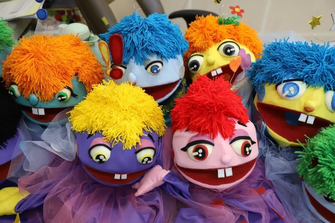 آموزش مسائل فرهنگ توسط زبان هنر با عروسک‌های نمایشی «یاریگران زندگی»