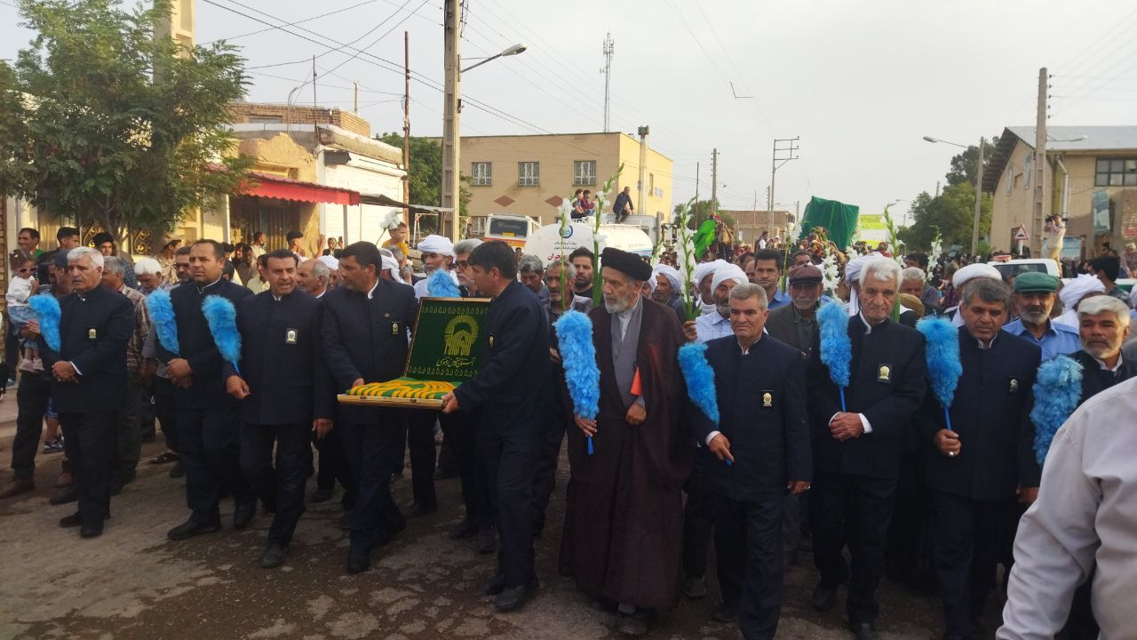 حرکت کاروان نمادین امام رضا (ع) در روستای فدیشه میان جلگه