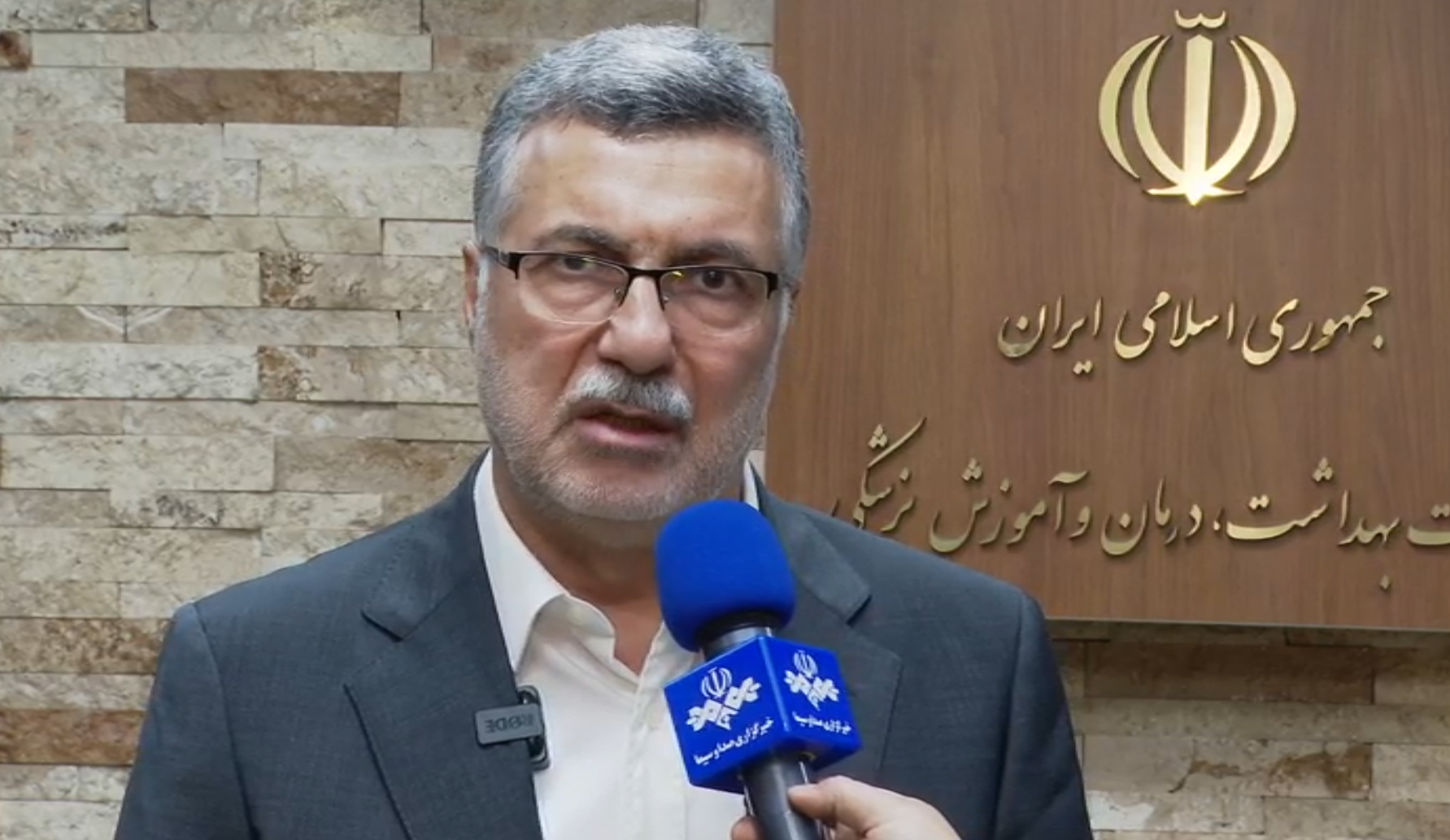 همه بیمارستانهای دولتی با بیمههای پایه قرارداد دارند همه بیمارستانهای دولتی با بیمههای پایه قرارداد دارند