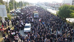 بدرقه مردم انقلابی دوگنبدان در تشییع سه شهید بسیجی