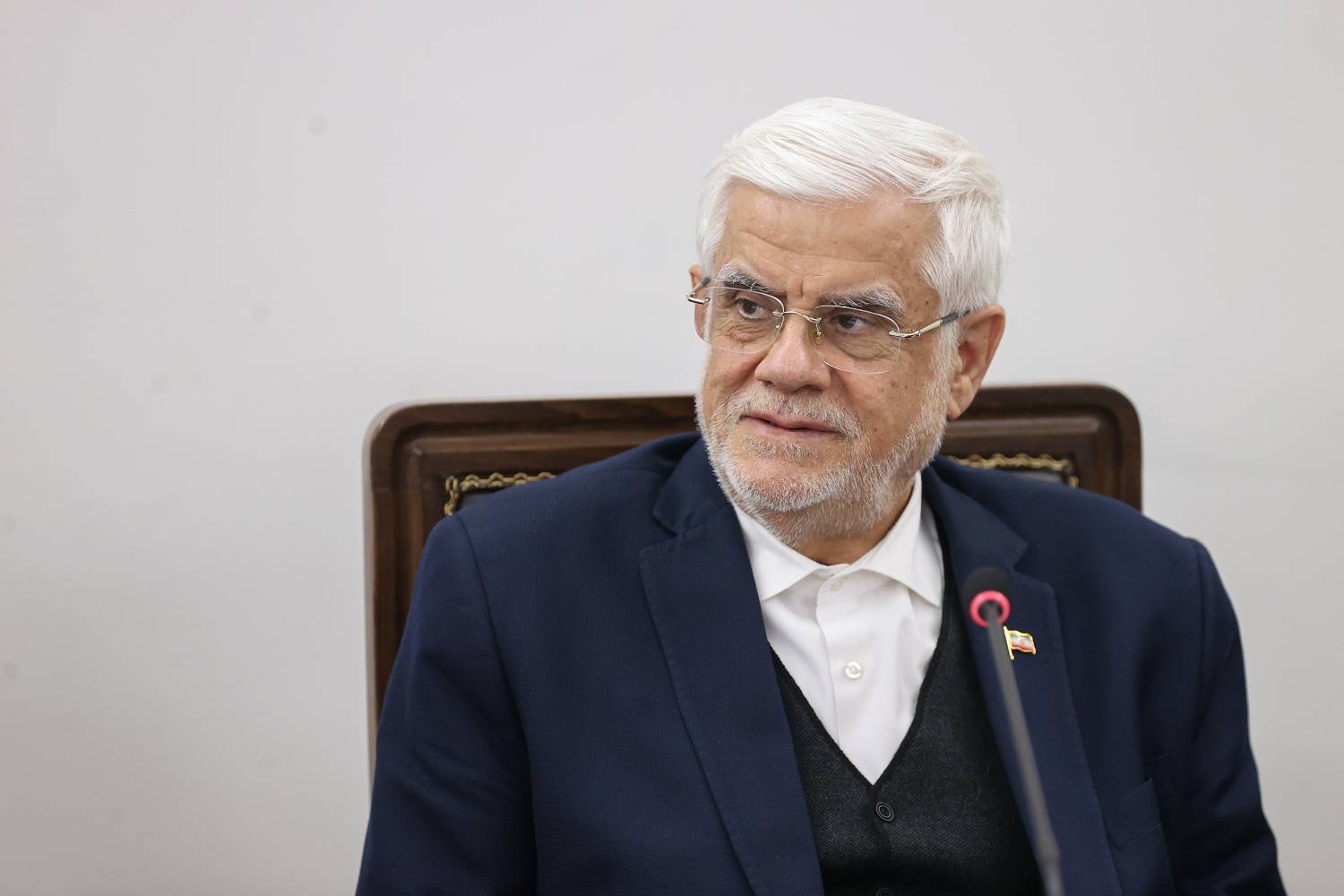 دولت هر کجا لازم باشد از اقتدار خود استفاده میکند دولت هر کجا لازم باشد از اقتدار خود استفاده میکند