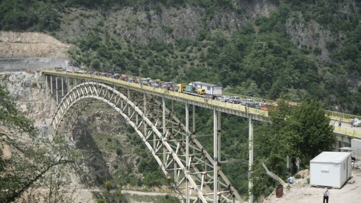 سازه صنعتی مرکزی، تسهیلگر دسترسی و آبگیری کامل سد گلورد سازه صنعتی مرکزی، تسهیلگر دسترسی و آبگیری کامل سد گلورد