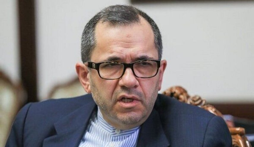 تخت‌روانچی: مواضع آمریکایی‌ها متناقض است