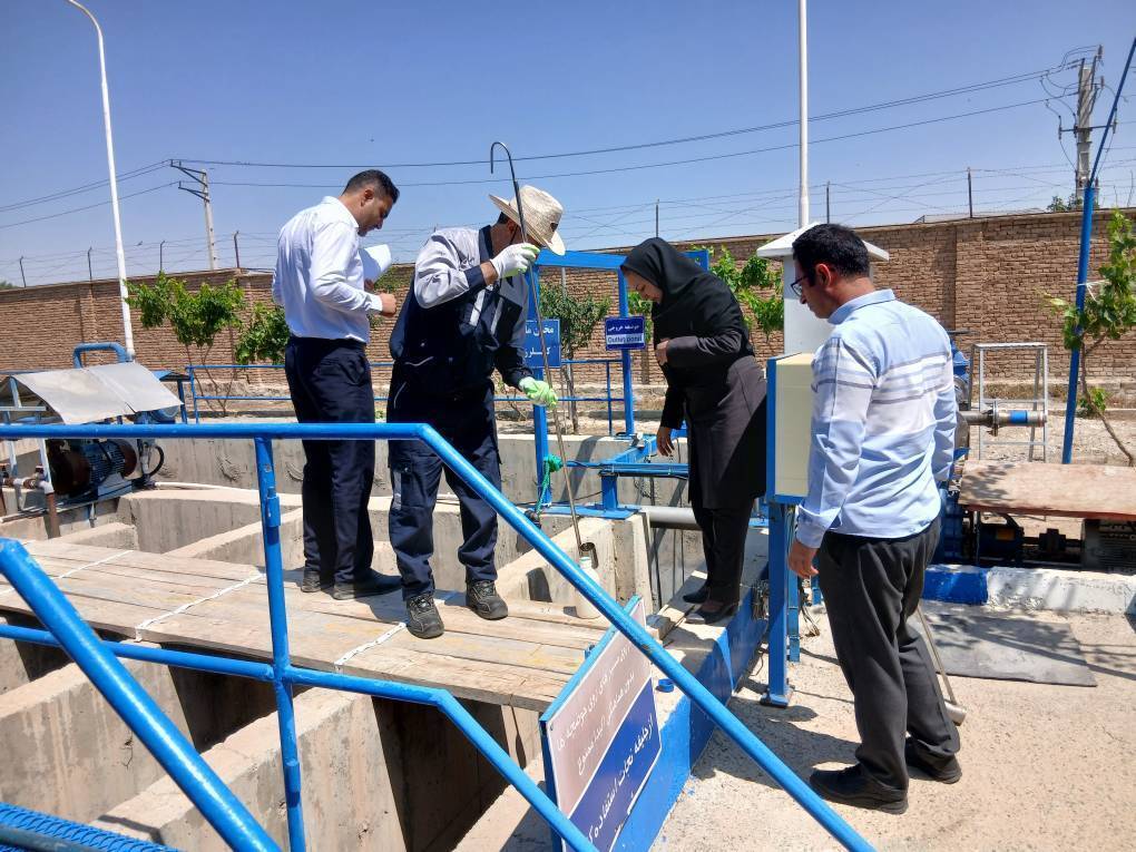ارزیابی زیست محیطی صنایع مستقر در جاده سنتو ارومیه