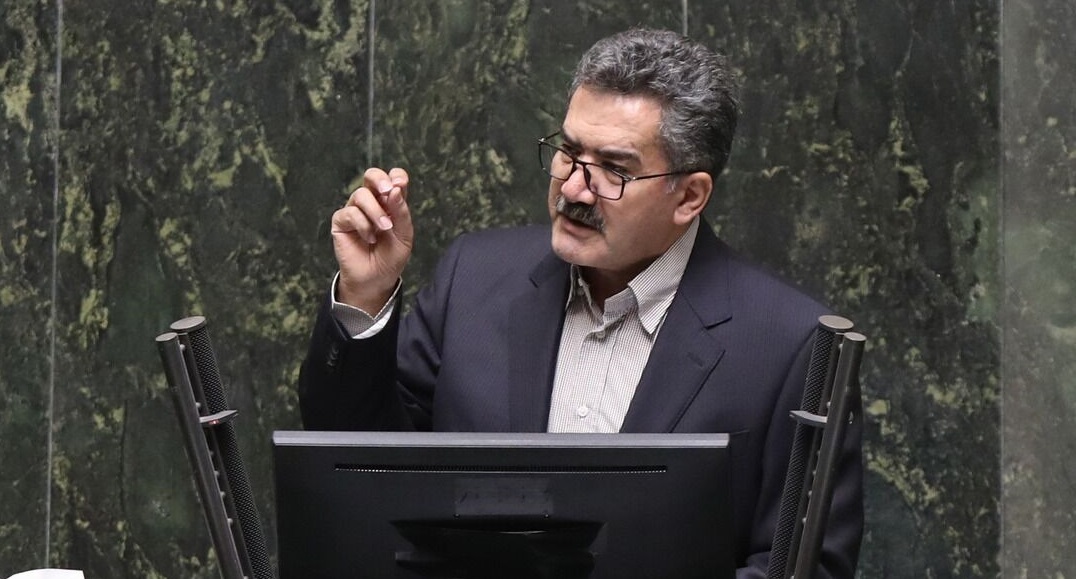 دشمن با دامنزدن به اختلافات قومی در پی تضعیف کشور است دشمن با دامنزدن به اختلافات قومی در پی تضعیف کشور است