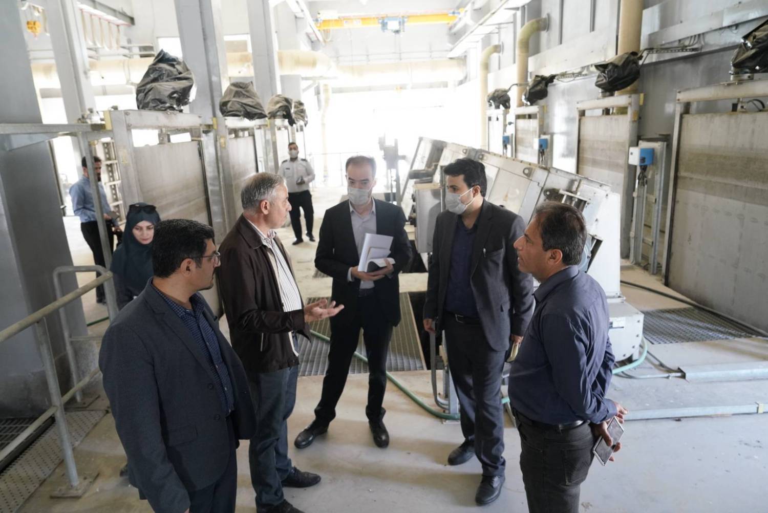 نمایندگان سازمان بازرسی کل کشور از تصفیه‌خانه فاضلاب فیروز بهرام بازدید کردند