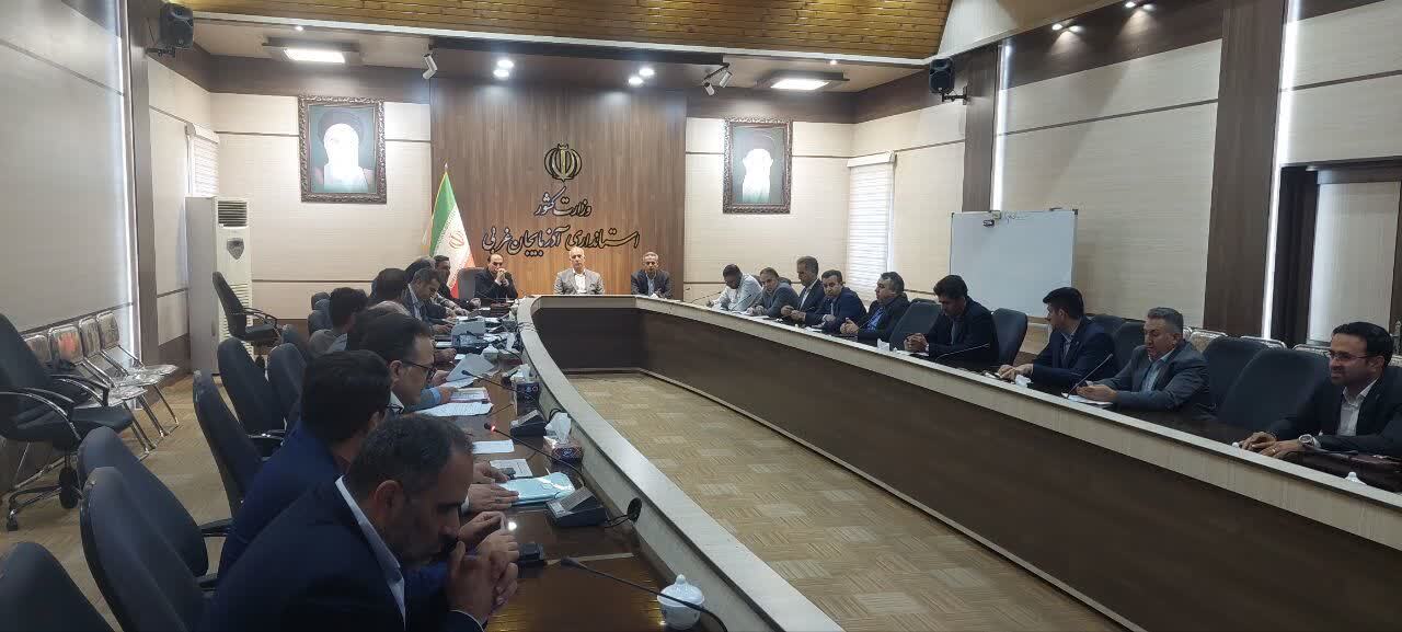 رسیدگی به مشکلات ۱۲ واحد تولیدی در آذربایجان غربی