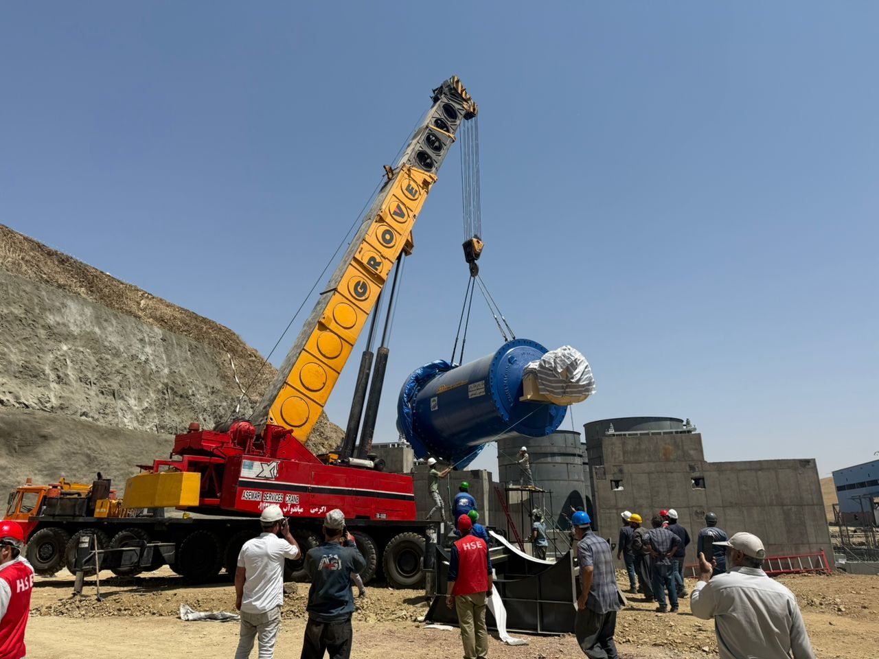 ورود دومین محموله تجهیزات کارخانه طلای خونیک به خراسان جنوبی ورود دومین محموله تجهیزات کارخانه طلای خونیک به خراسان جنوبی