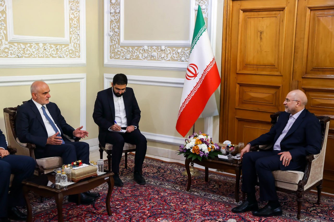 ایران از تصمیمات ملی در لبنان حمایت میکند ایران از تصمیمات ملی در لبنان حمایت میکند