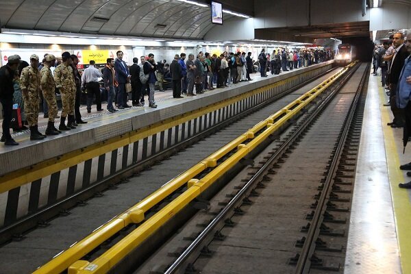 بهره برداری از دسترسی جدید ایستگاه میرزای شیرازی و 4 دستگاه پله برقی در ایستگاه محمدیه بهره برداری از دسترسی جدید ایستگاه میرزای شیرازی و 4 دستگاه پله برقی در ایستگاه محمدیه