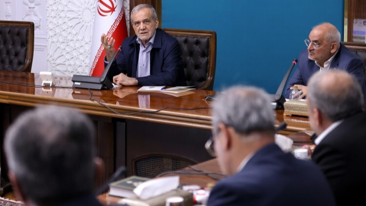 دولت به دنبال راه حلهای جامع در حوزه کمآبی است دولت به دنبال راه حلهای جامع در حوزه کمآبی است