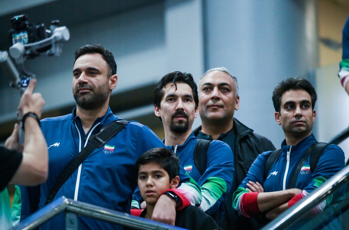 قائمی: مردم کنار خانواده کاظمی باشند