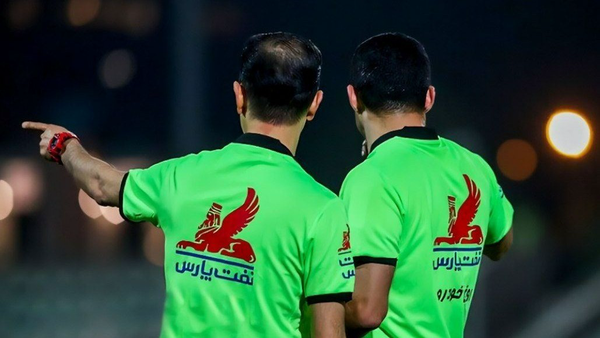 مشخص شدن داوران دیدار ذوب‌آهن - چادرملو و سپاهان - فجرسپاسی