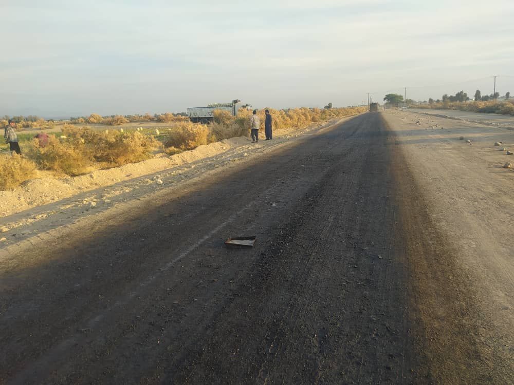 اجرای پروژههای راهسازی با هدف ارتقای ایمنی و توسعه شبکه ارتباطی روستاها در جنوب کرمان اجرای پروژههای راهسازی با هدف ارتقای ایمنی و توسعه شبکه ارتباطی روستاها در جنوب کرمان