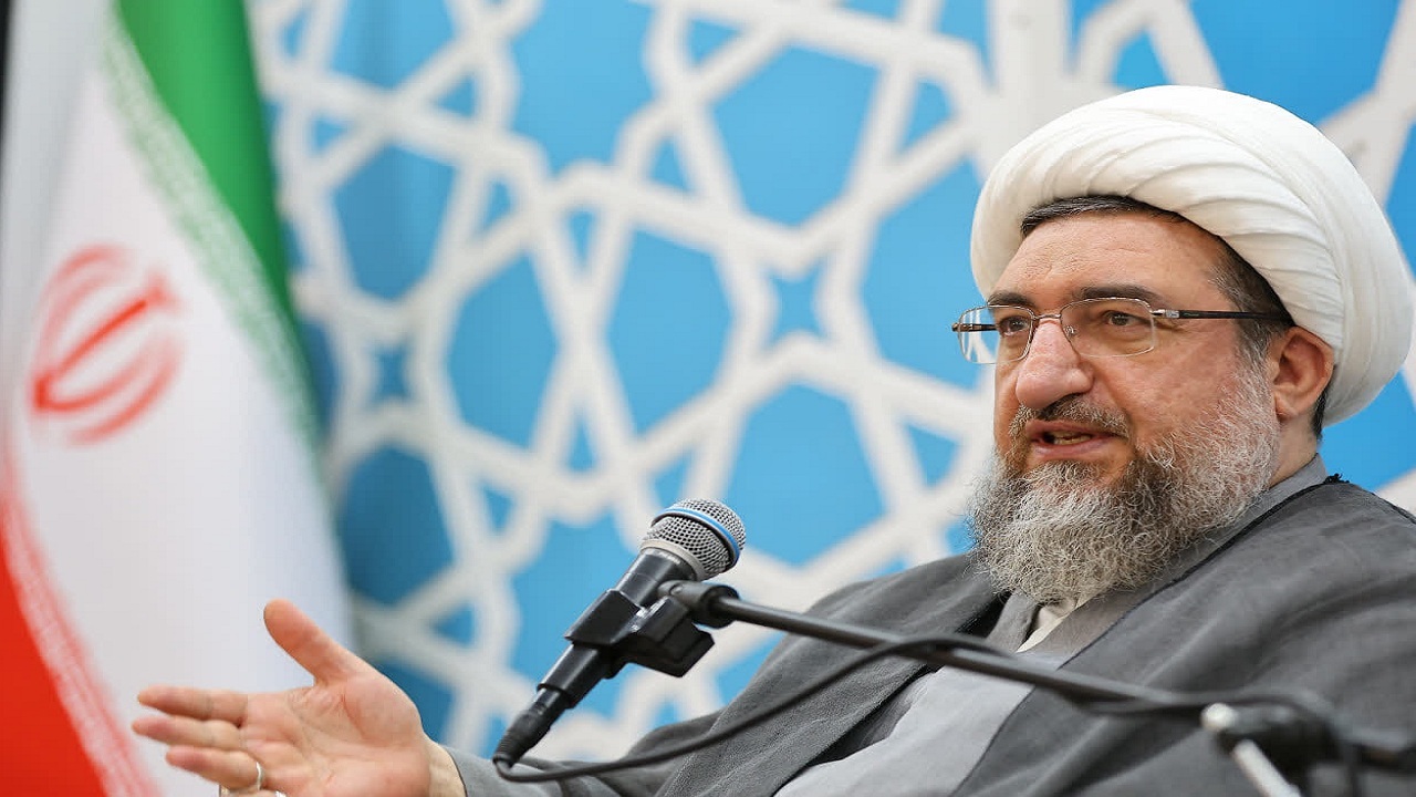 تاکید امام‌جمعه تبریز بر تقویت محبت و رحمت در خانواده‌ها