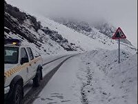 گردنه بیژن به دلیل بارش شدید برف مسدود شد