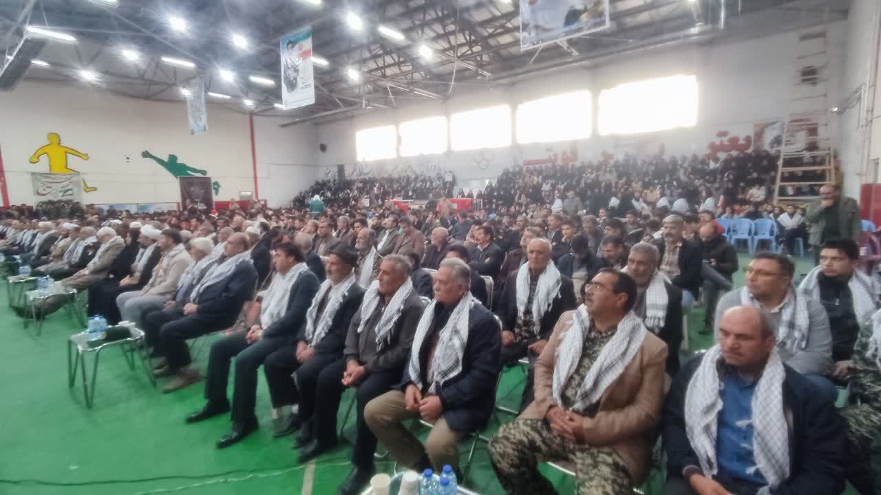 همایش اقتدار بسیجیان شهرستان مرزی پلدشت همایش اقتدار بسیجیان شهرستان مرزی پلدشت