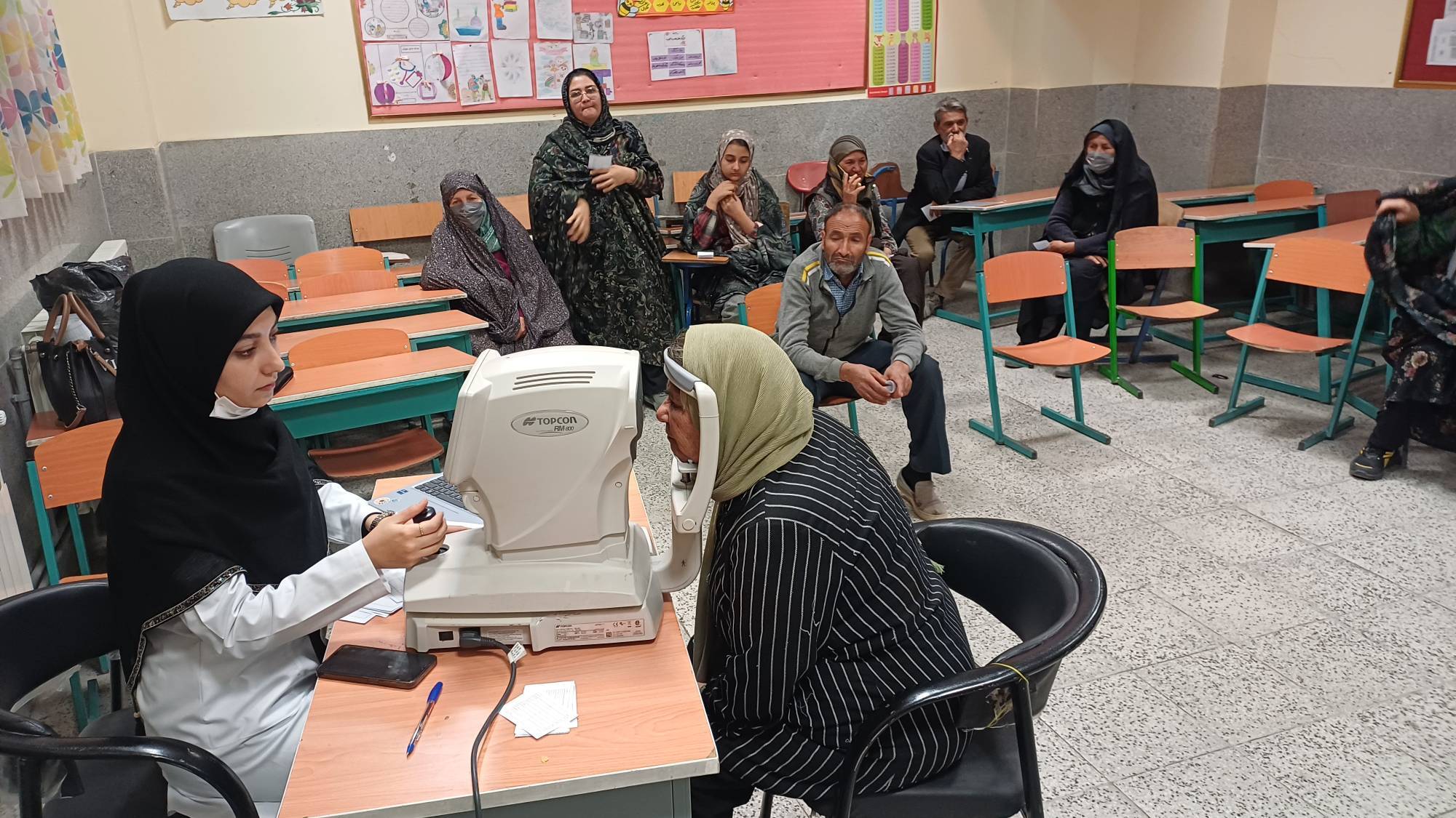 برگزاری اردوی جهادی سلامت در روستای باغشن گچ نیشابور